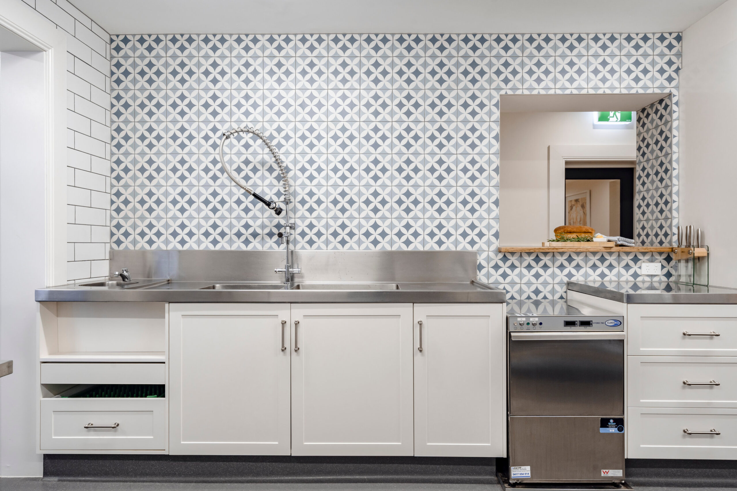GROUP ACCO Seaview House Queenscliff-1040